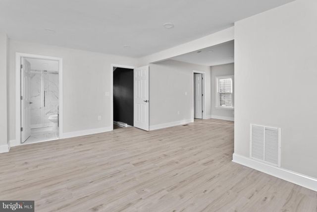 256 EWINGVILLE RD, Ewing, NJ 08638