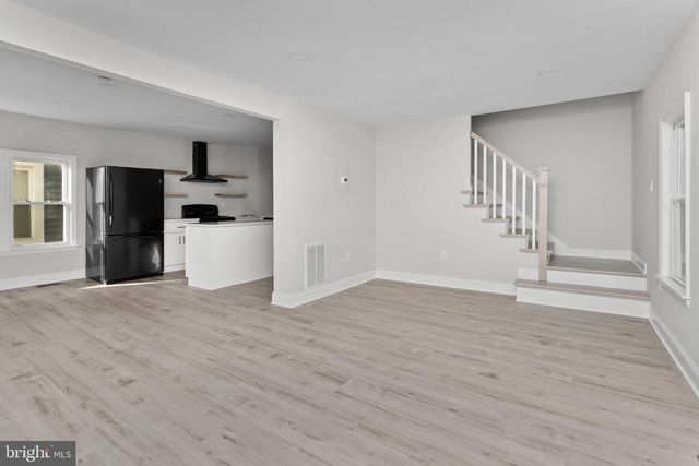 256 EWINGVILLE RD, Ewing, NJ 08638