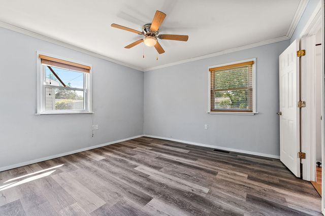 739 Eagle Creek Road, Valparaiso, IN 46385