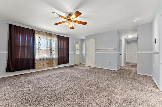 739 Eagle Creek Road, Valparaiso, IN 46385