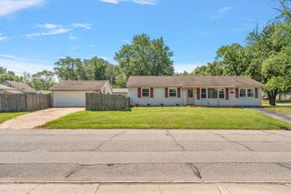 739 Eagle Creek Road, Valparaiso, IN 46385
