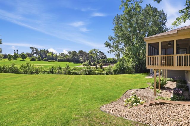 18121 Judicial Way S, Lakeville, MN 55044
