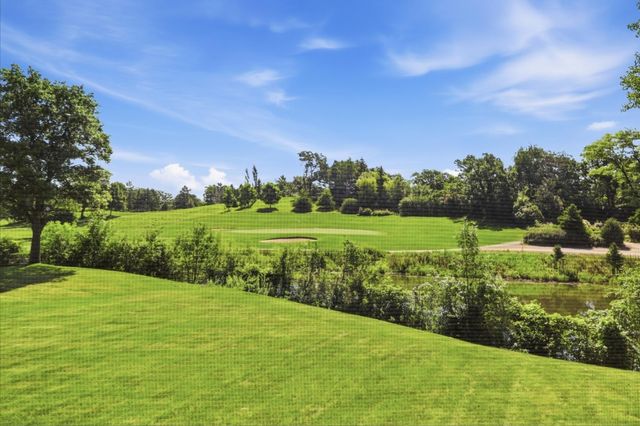 18121 Judicial Way S, Lakeville, MN 55044