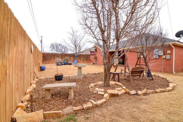 810 11th Street, Wolfforth, TX 79382