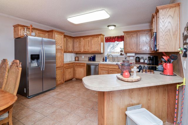 810 11th Street, Wolfforth, TX 79382