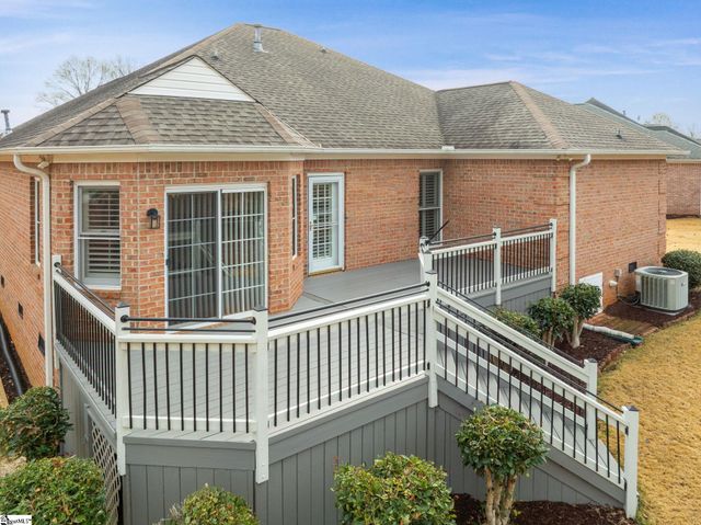 126 Brinkley Place, Spartanburg, SC 29301