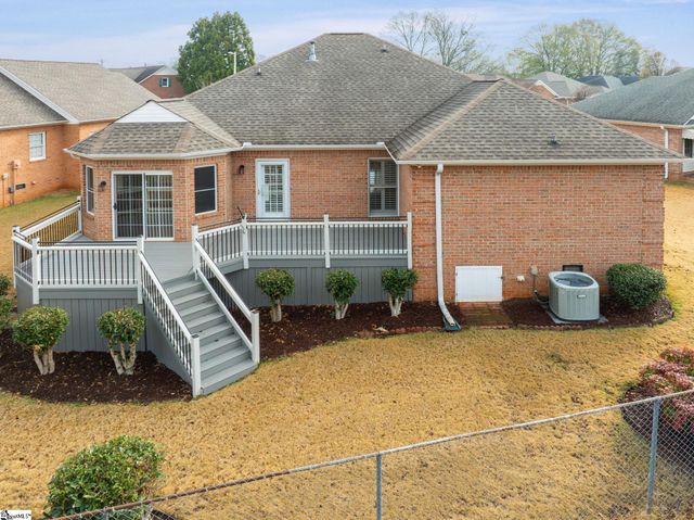 126 Brinkley Place, Spartanburg, SC 29301