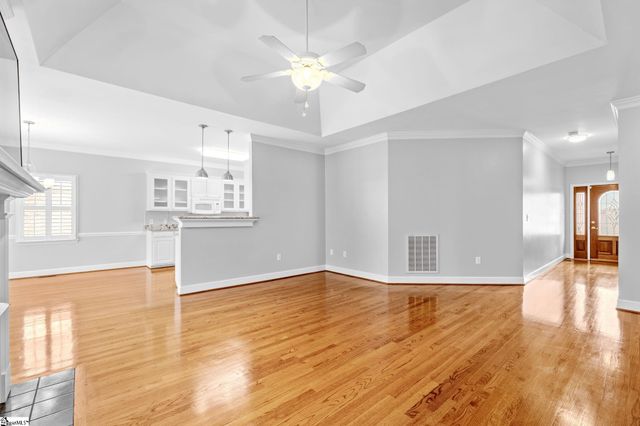 126 Brinkley Place, Spartanburg, SC 29301