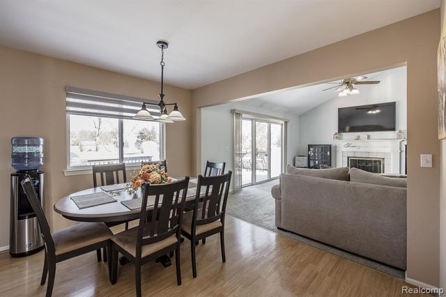 4930 Fox Chase Drive, White Lake, MI 48383