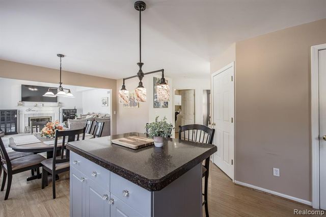 4930 Fox Chase Drive, White Lake, MI 48383