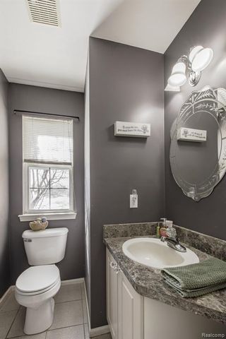 4930 Fox Chase Drive, White Lake, MI 48383