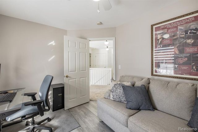 4930 Fox Chase Drive, White Lake, MI 48383