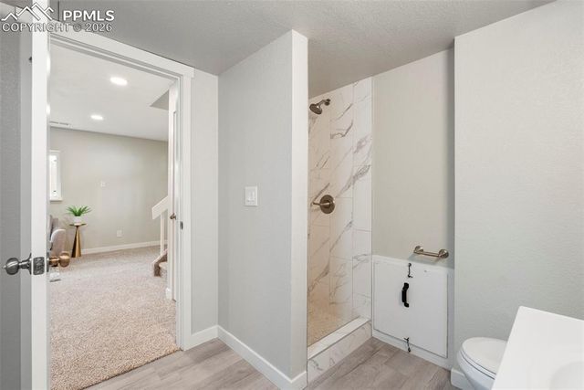 4440 Hollyridge Drive, Colorado Springs, CO 80916