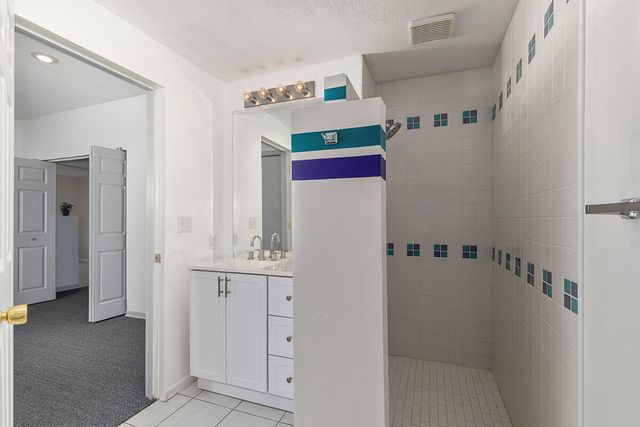 7721 Sun Quest Ridge Drive, Ada, MI 49301