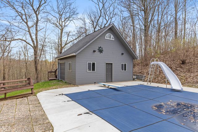7721 Sun Quest Ridge Drive, Ada, MI 49301