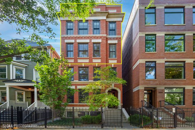 1942 N Sedgwick Street PH, Chicago, IL 60614