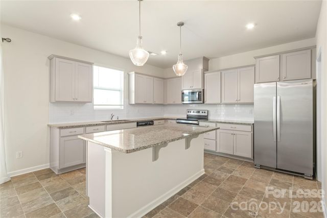 9517 Harvard Oak Court, Charlotte, NC 28269