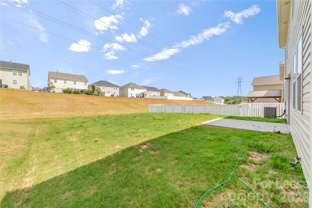 9517 Harvard Oak Court, Charlotte, NC 28269