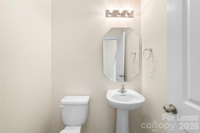 9517 Harvard Oak Court, Charlotte, NC 28269