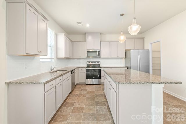 9517 Harvard Oak Court, Charlotte, NC 28269