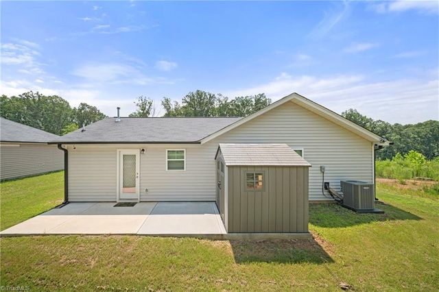3149 Misty Ridge Drive, Winston-salem, NC 27107