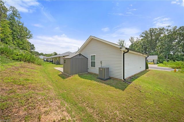 3149 Misty Ridge Drive, Winston-salem, NC 27107