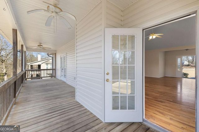 3322 Barry Lane, Gainesville, GA 30506