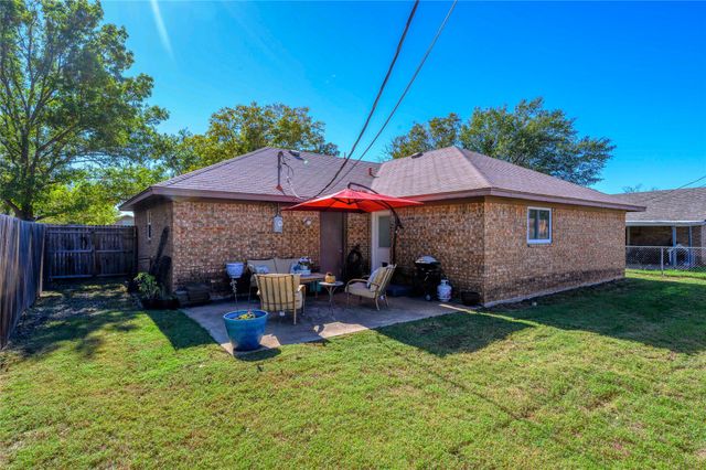 410 E Hazelwood Street, Princeton, TX 75407