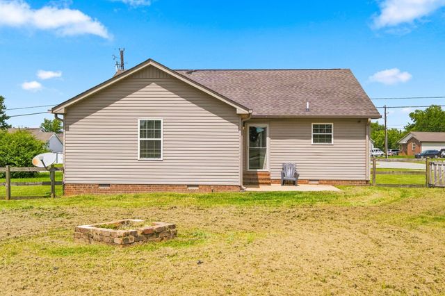 438 Princeton Dr, Lebanon, TN 37087
