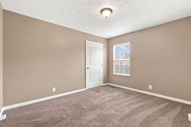 438 Princeton Dr, Lebanon, TN 37087