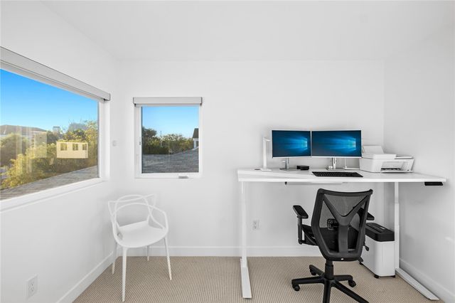 1576 E Ocean Boulevard, Newport Beach, CA 92661