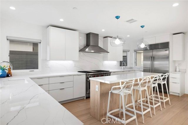 1576 E Ocean Boulevard, Newport Beach, CA 92661