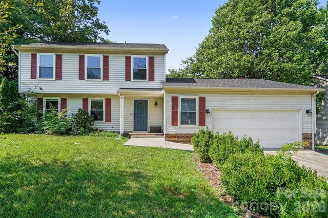 10724 Downpatrick Place, Charlotte, NC 28262