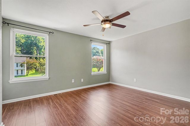 10724 Downpatrick Place, Charlotte, NC 28262