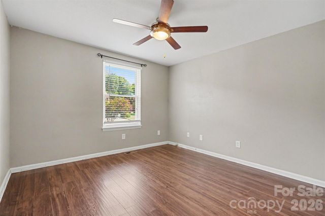 10724 Downpatrick Place, Charlotte, NC 28262