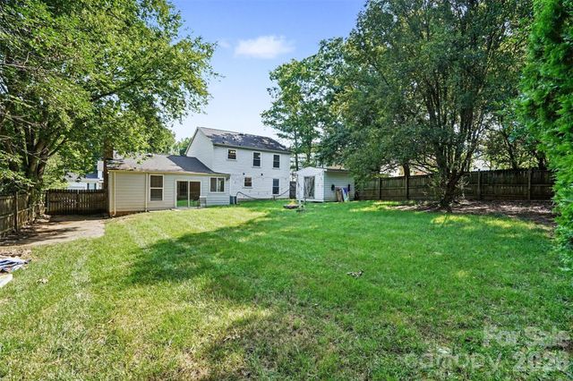 10724 Downpatrick Place, Charlotte, NC 28262