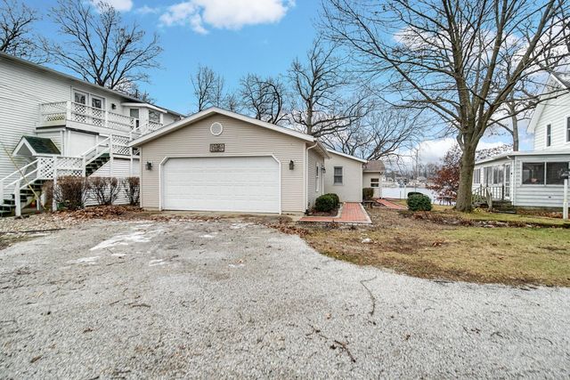 10361 Pretty Lake Trail, Plymouth, IN 46563