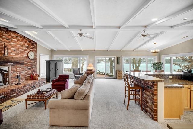 10361 Pretty Lake Trail, Plymouth, IN 46563