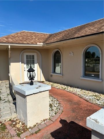 3619 Country BLVD, Cape Coral, FL 33904