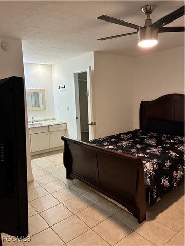 3619 Country BLVD, Cape Coral, FL 33904