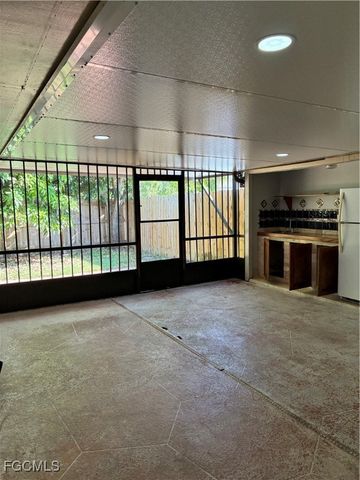 3619 Country BLVD, Cape Coral, FL 33904