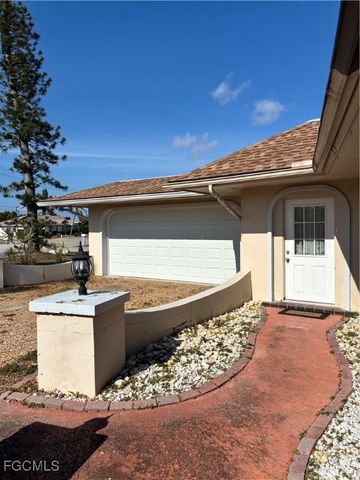 3619 Country BLVD, Cape Coral, FL 33904