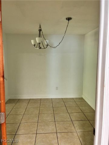 3619 Country BLVD, Cape Coral, FL 33904