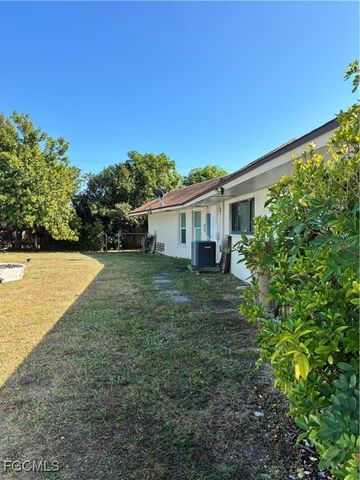 3619 Country BLVD, Cape Coral, FL 33904