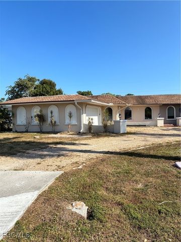 3619 Country BLVD, Cape Coral, FL 33904