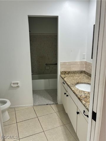 3619 Country BLVD, Cape Coral, FL 33904