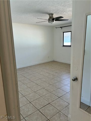 3619 Country BLVD, Cape Coral, FL 33904