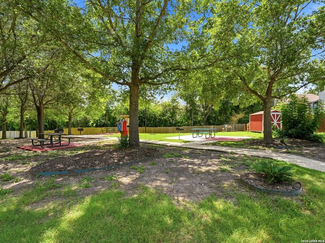26 Beacon Bay, San Antonio, TX 78239