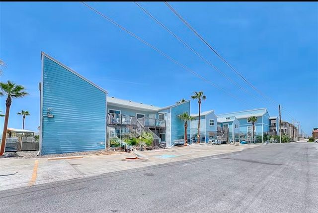 15010 Leeward Dr 207, Corpus Christi, TX 78418