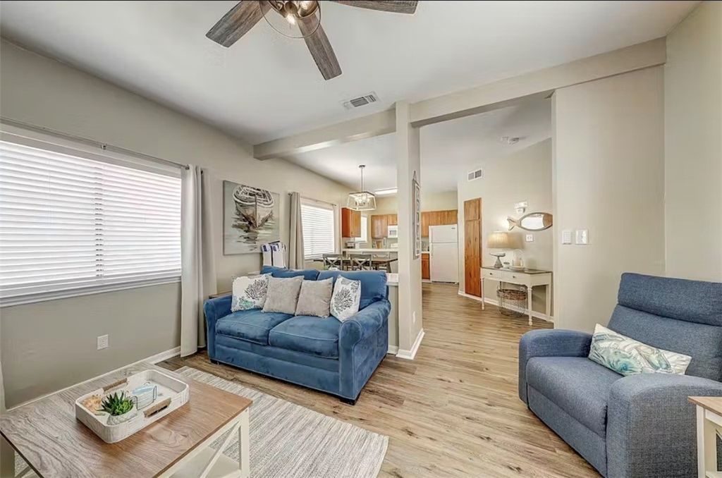 15010 Leeward Dr 207, Corpus Christi, TX 78418